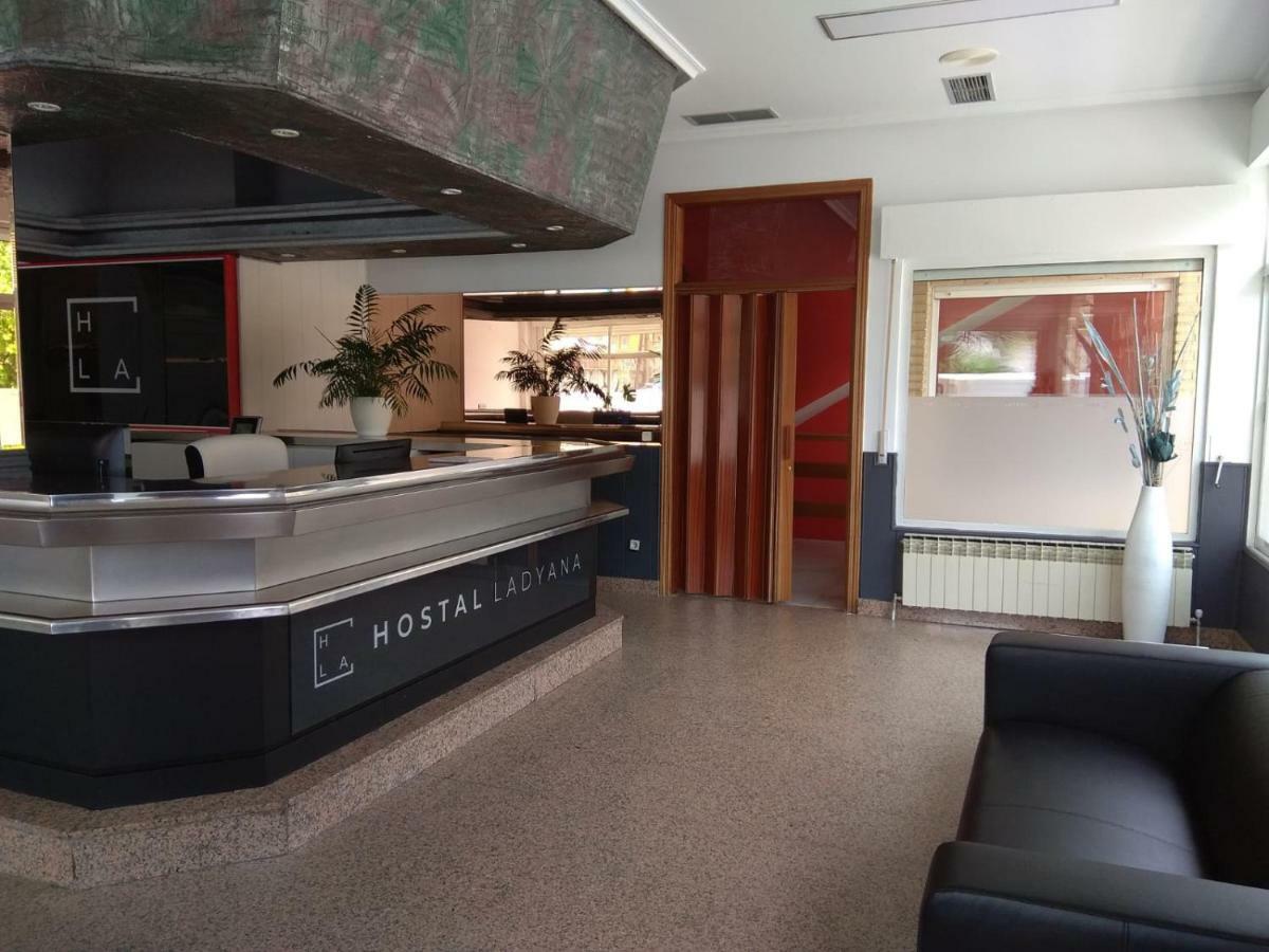 Hostal Lady Ana Maria Колладо-Виллалба Экстерьер фото